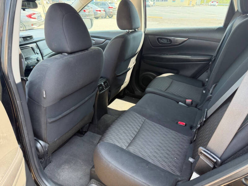 2019 Nissan Rogue S