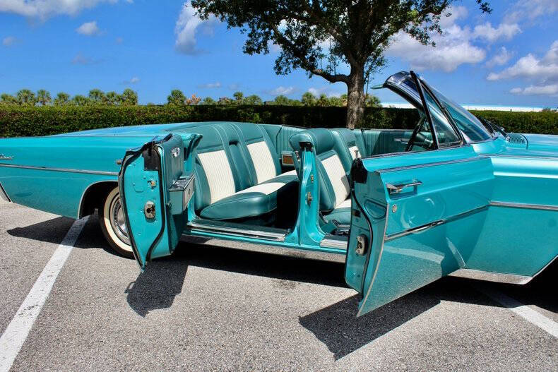 1967 Lincoln Continental