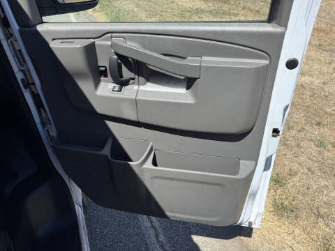 2018 Chevrolet Express 2500