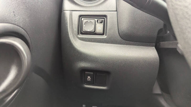 2017 Nissan Versa 1.6 S