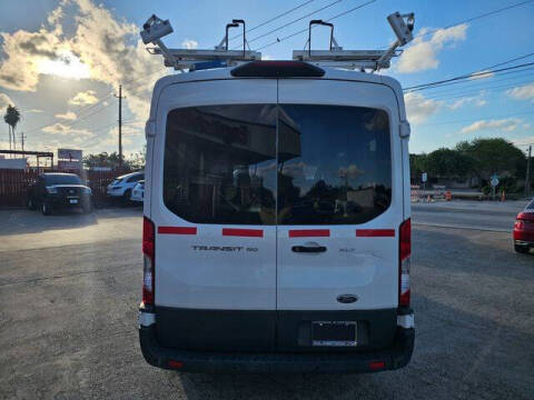 2018 Ford Transit 150 XLT