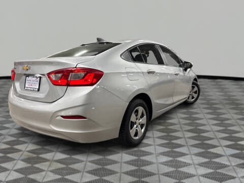 2017 Chevrolet Cruze LS Auto