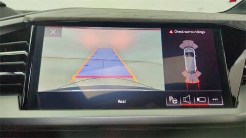 2024 Audi Q4 e-tron quattro Premium Plus 50