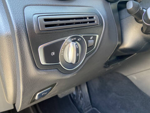 2018 Mercedes-Benz GLC GLC 300 4MATIC