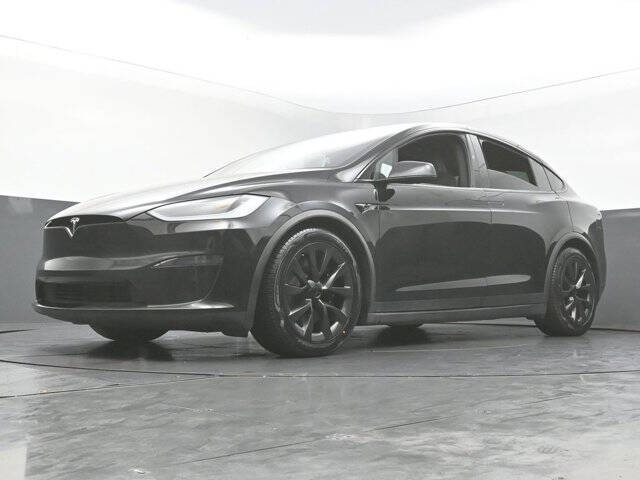 2023 Tesla Model X Standard Range
