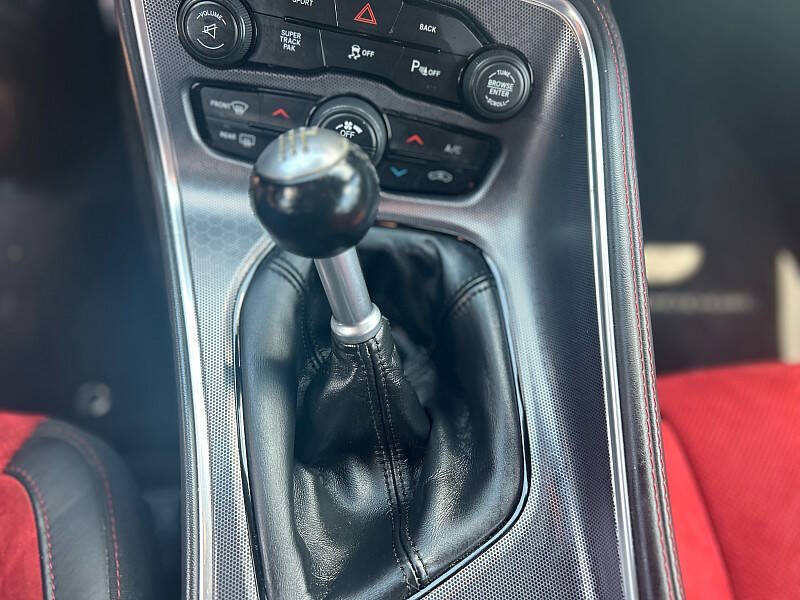 2015 Dodge Challenger