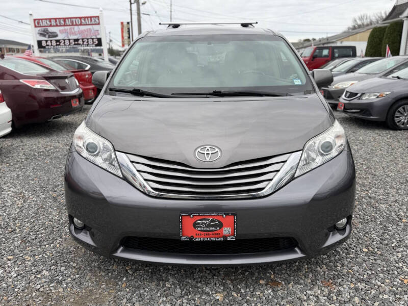 2016 Toyota Sienna XLE Premium 7-Passenger