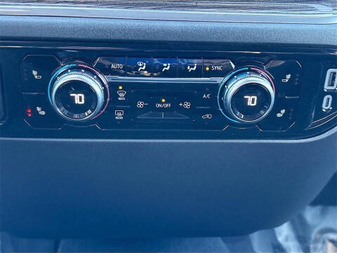 2025 GMC Sierra 1500 Elevation Standard