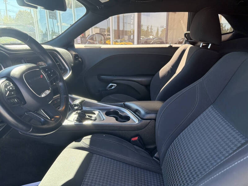 2018 Dodge Challenger SXT