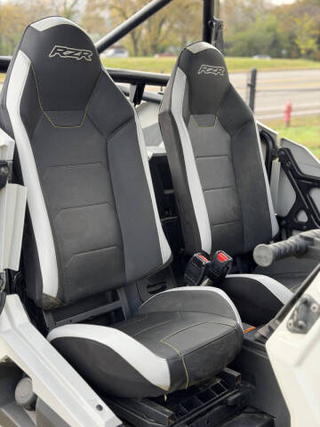 2021 Polaris Razor 900