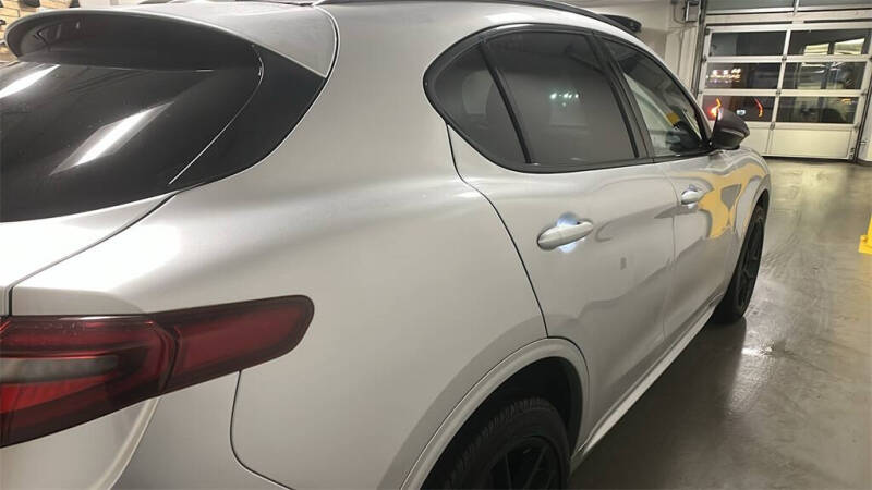 2020 Alfa Romeo Stelvio Ti Sport