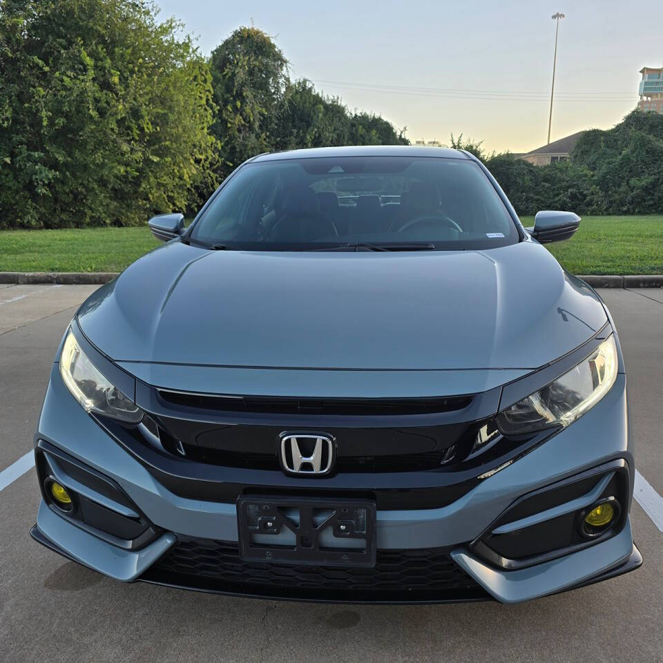 2021 Honda Civic for sale at MOTOR VILLAGE LLC in Houston, TX