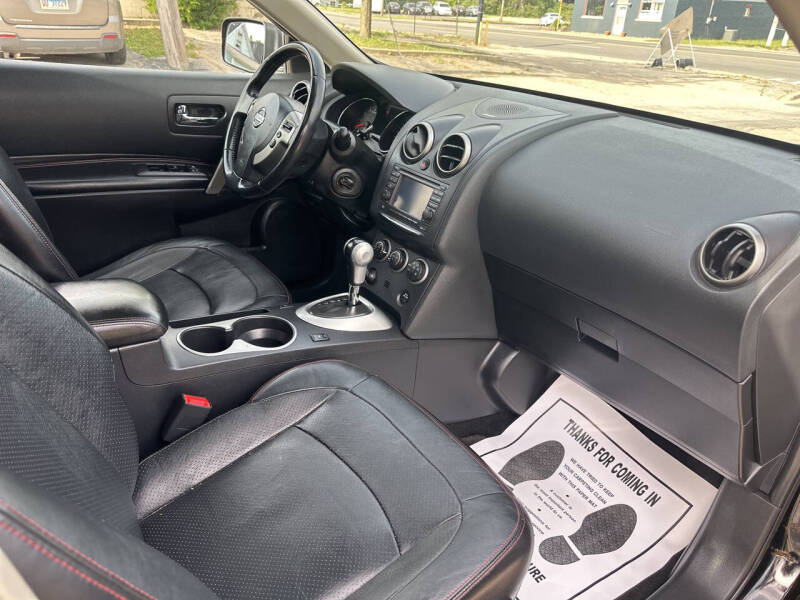 2011 Nissan Rogue SV