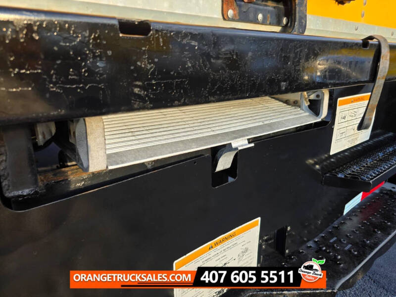 2019 International DuraStar 4300