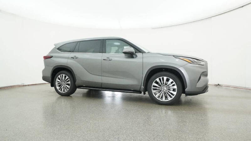2026 Toyota Highlander Platinum