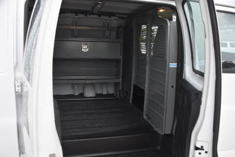 2017 GMC Savana 2500