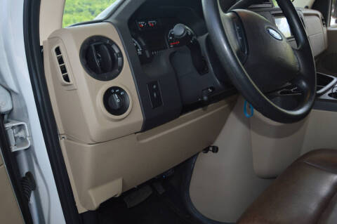 2020 SUNSEEKER BY FORESTER RIVER M 3010DS FORD E450