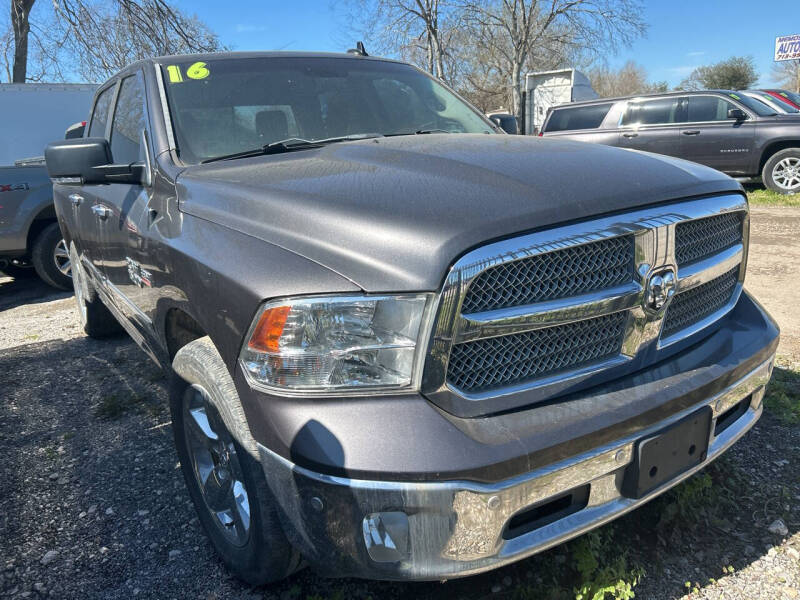 2017 RAM Ram 1500 Pickup Lone Star's photo