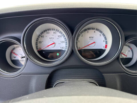 2010 Dodge Challenger SE