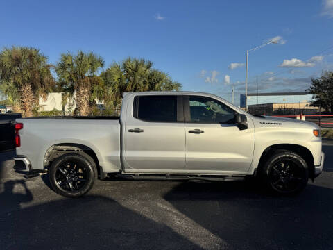 2021 Chevrolet Silverado 1500 Custom