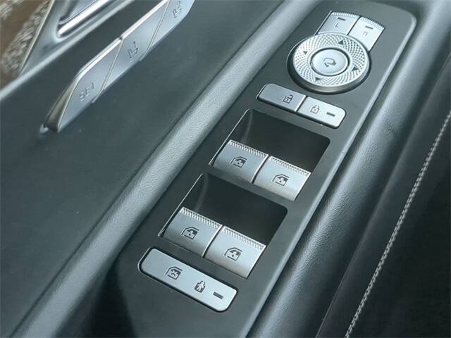 2022 Genesis GV80 2.5T