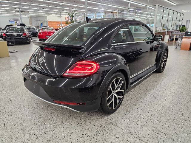 2016 Volkswagen Beetle 1.8T Dune