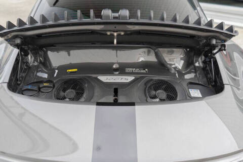 2022 Porsche 911 Carrera 4 GTS