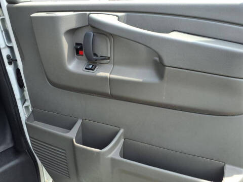 2015 GMC Savana 2500