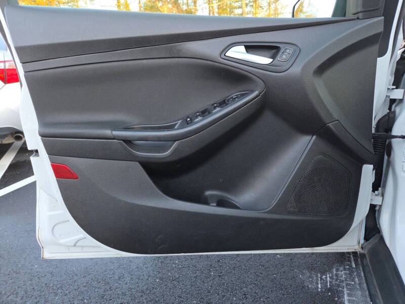2017 Ford Focus SE