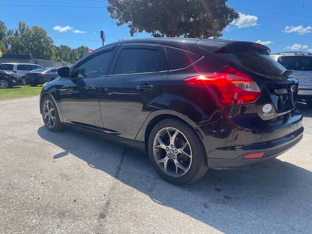 2016 Ford Focus S photo 7