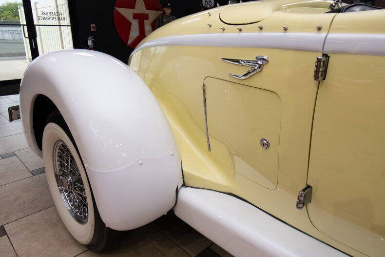 1935 Auburn Boattail Speedster