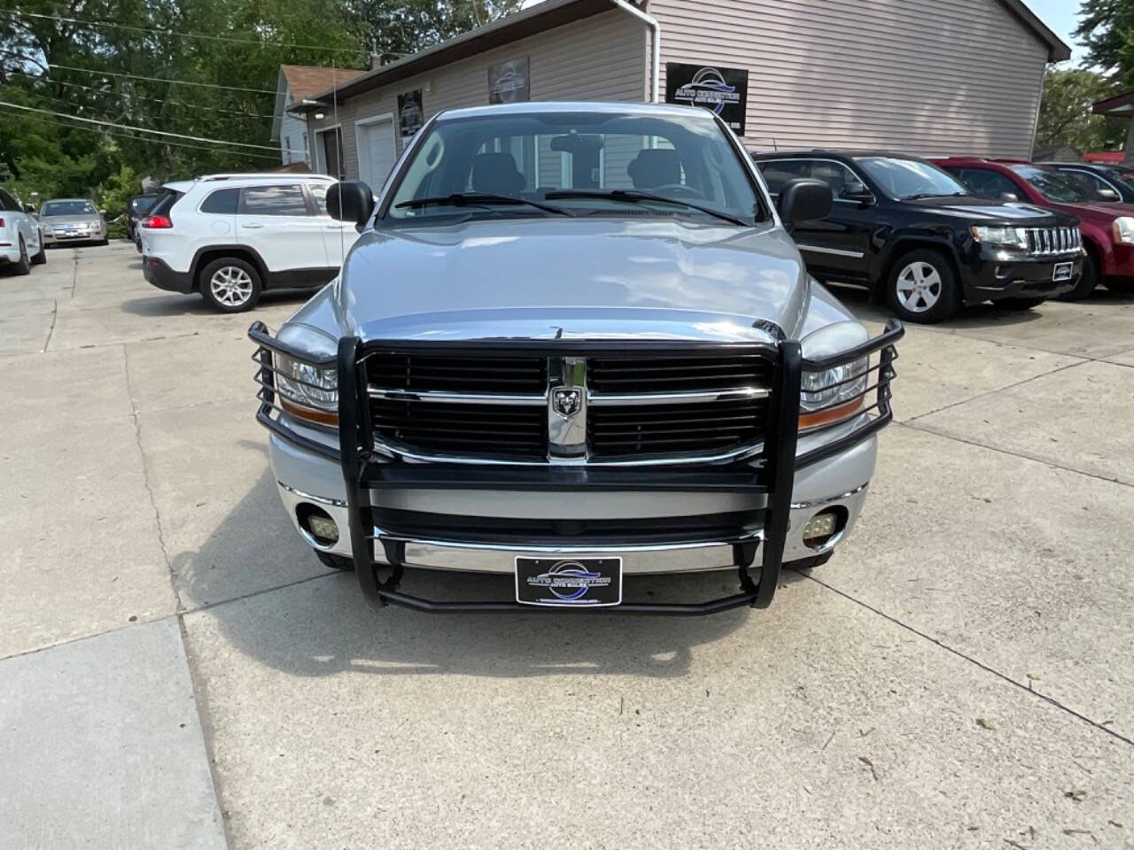 2006 Dodge Ram 1500 for sale at Auto Connection in Waterloo, IA