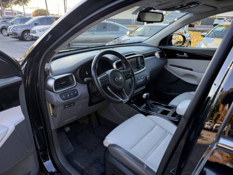 2017 Kia Sorento SX V6