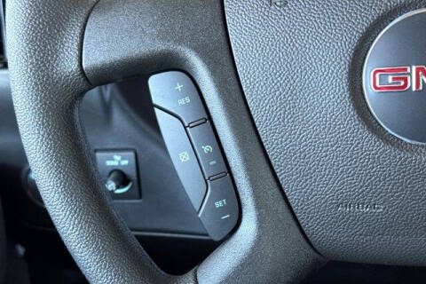 2026 GMC Savana 2500