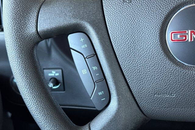 2026 GMC Savana 2500