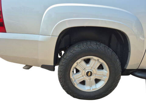 2011 Chevrolet Suburban LT