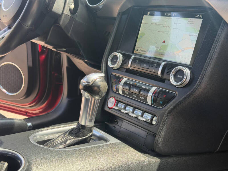 2018 Ford Mustang