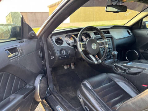 2012 Ford Mustang V6 Premium