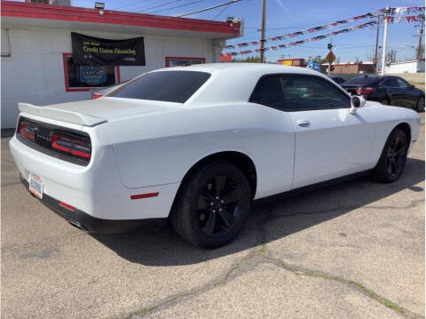 2019 Dodge Challenger SXT