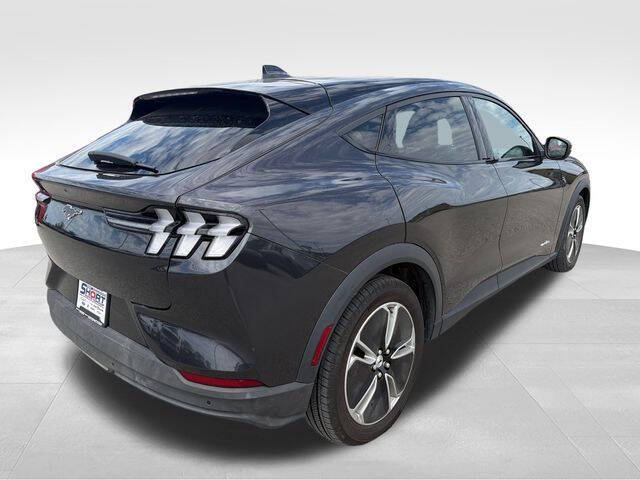 2022 Ford Mustang Mach-E Select