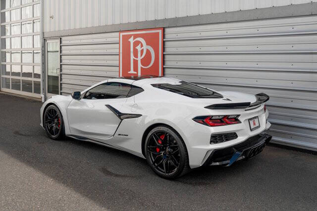 2024 Chevrolet Corvette 36
