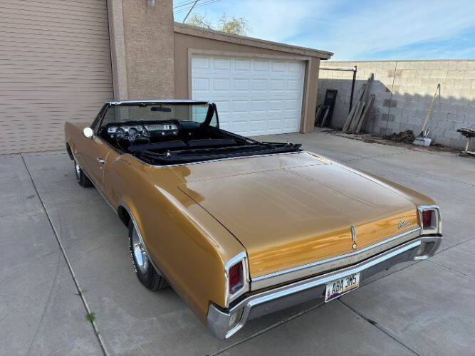 1967 Oldsmobile Cutlass