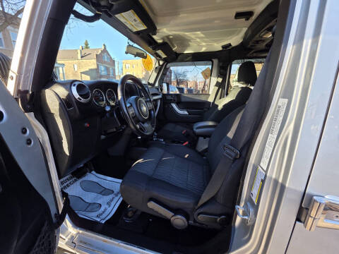 2012 Jeep Wrangler Unlimited Sahara