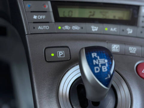 2014 Toyota Prius Two