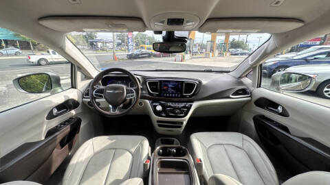 2018 Chrysler Pacifica Touring L