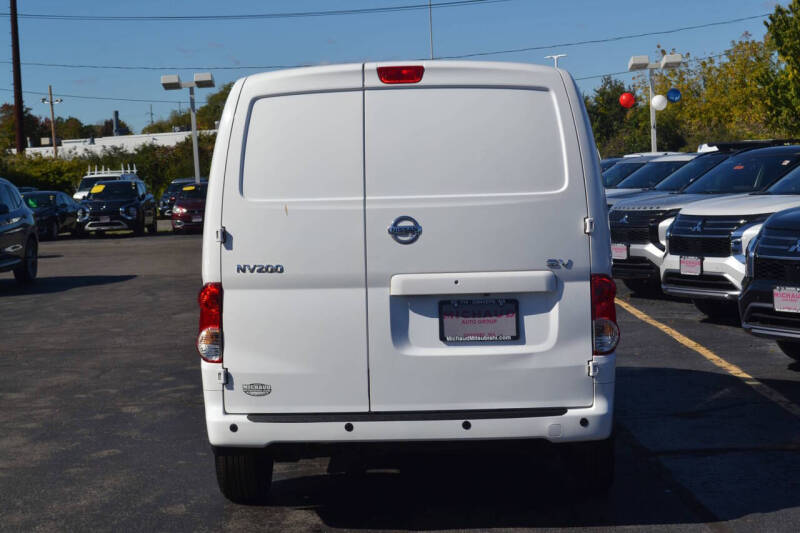 2020 Nissan NV200 SV