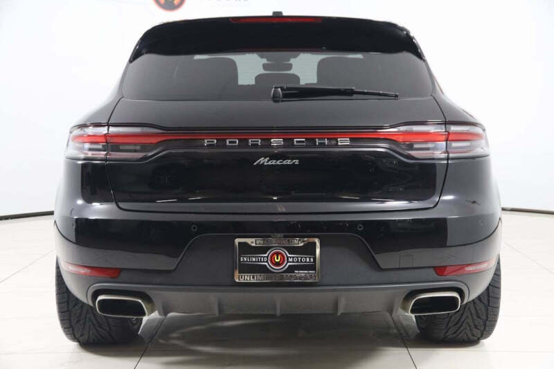 2020 Porsche Macan