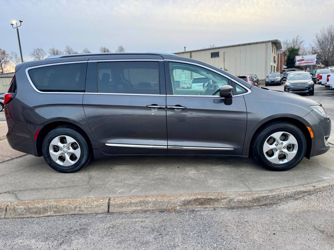 2017 Chrysler Pacifica for sale at Revline Auto Group in Chesapeake, VA