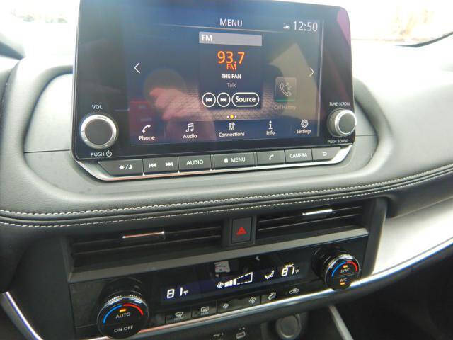 2025 Nissan Rogue SV