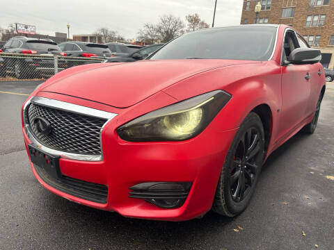 2017 Infiniti Q70 for sale at H C Motors in Royal Oak MI